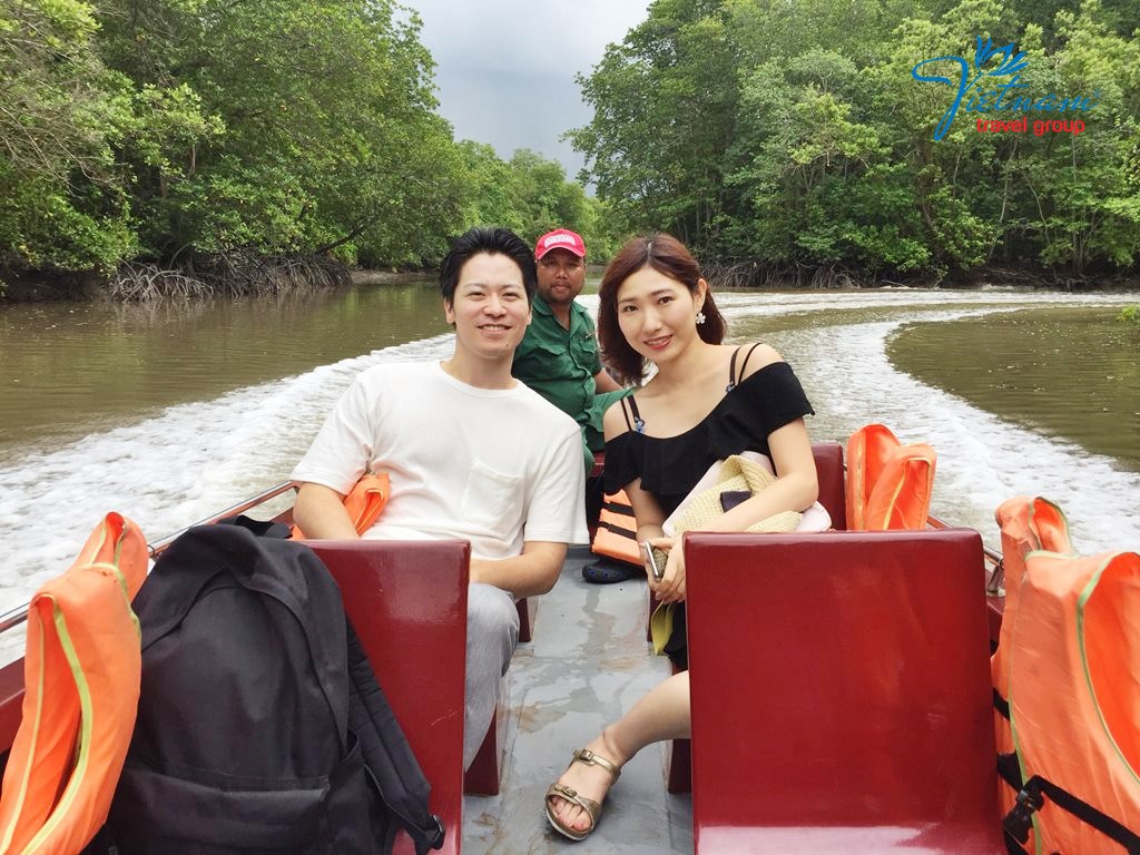 Can Gio Speed-boat Vietnam Travel Group